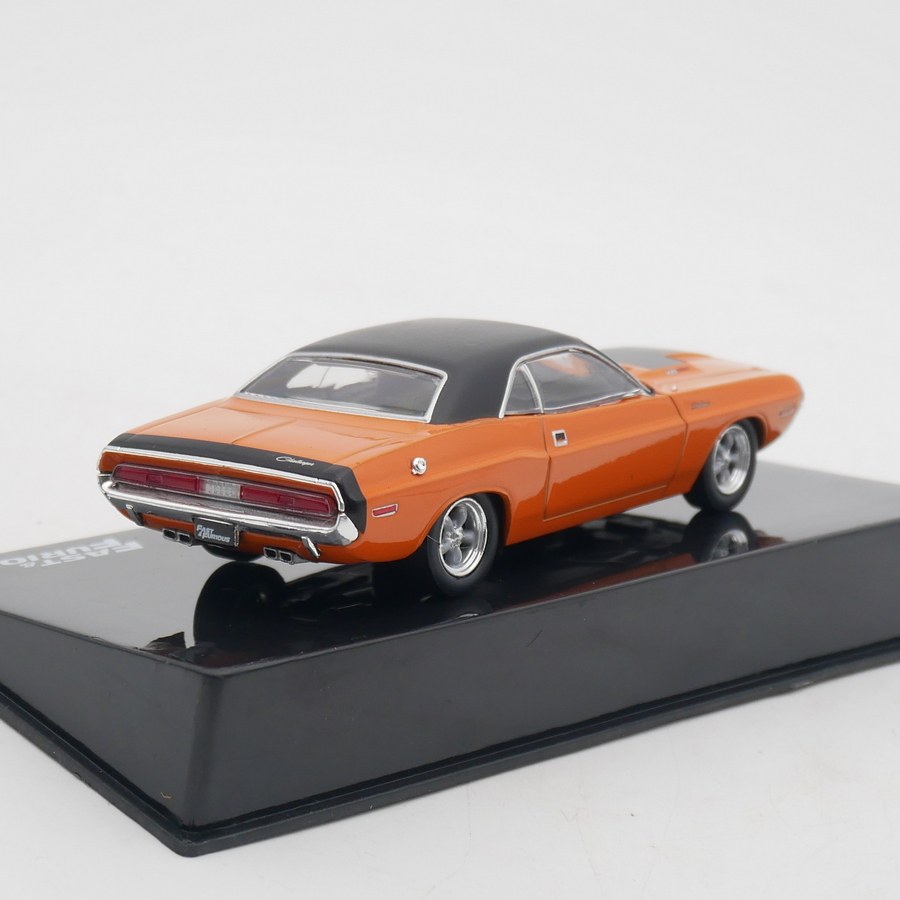 Diecast Ixo 1:43 Scale Dodge C - Movies review and price